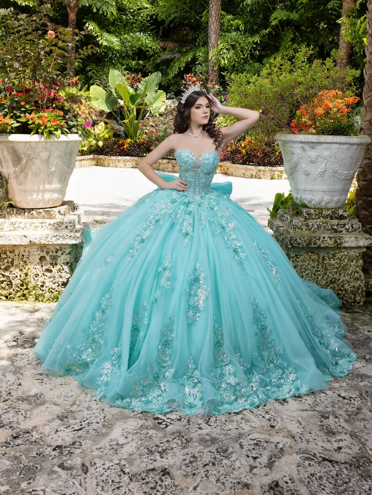 A Complete Guide to House of Wu: Finding Your Perfect Dress