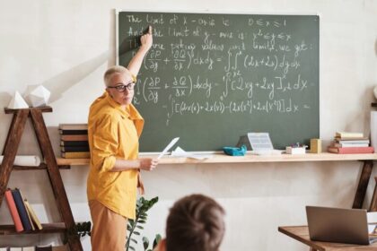 Continuing Education: A Simple Guide to Learning and Growing in Your Career