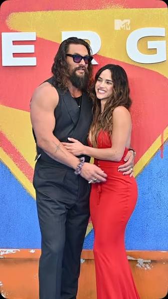Jason Momoa Supergirl London Event: Inside His Big Night Out With Family
